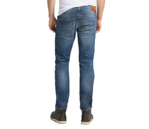 Mustang Jeans Oregon Tapered  1010000-5000-643