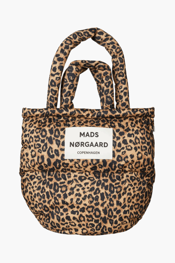 Light Ripstop Pillow AOP Bag - Leo AOP/Black - Mads Nørgaard - Leopard One Size billede